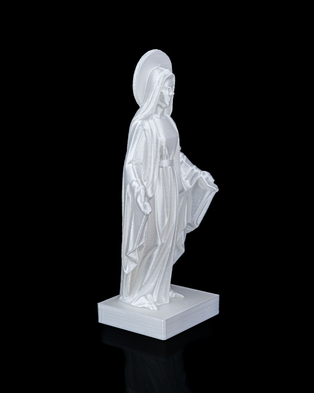 Holy Mary Statue