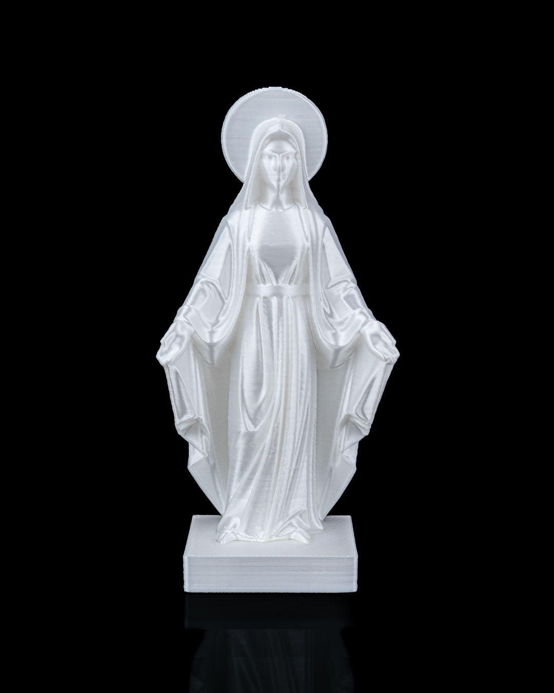 Holy Mary Statue